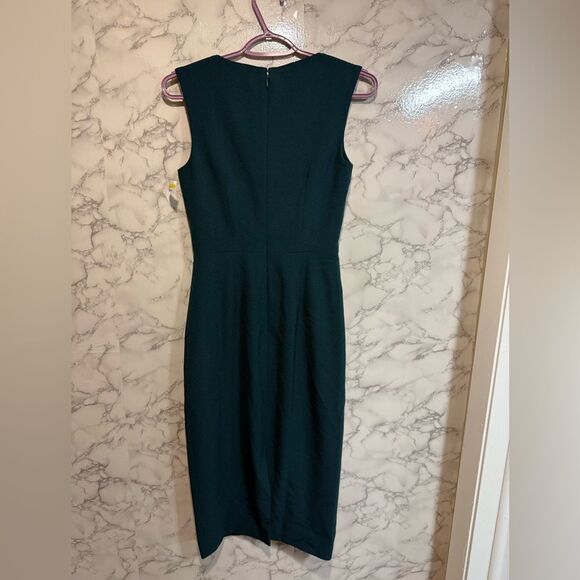 NEW Dress the Population Elle Sweetheart
Neck Sheath Midi Dress in Pine Size S - Picture 11 of 12